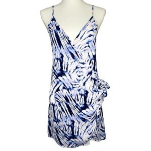 Olivaceous Wrap Dress L - Deep V-Neck, Adjustable Straps, Vibrant Pattern
